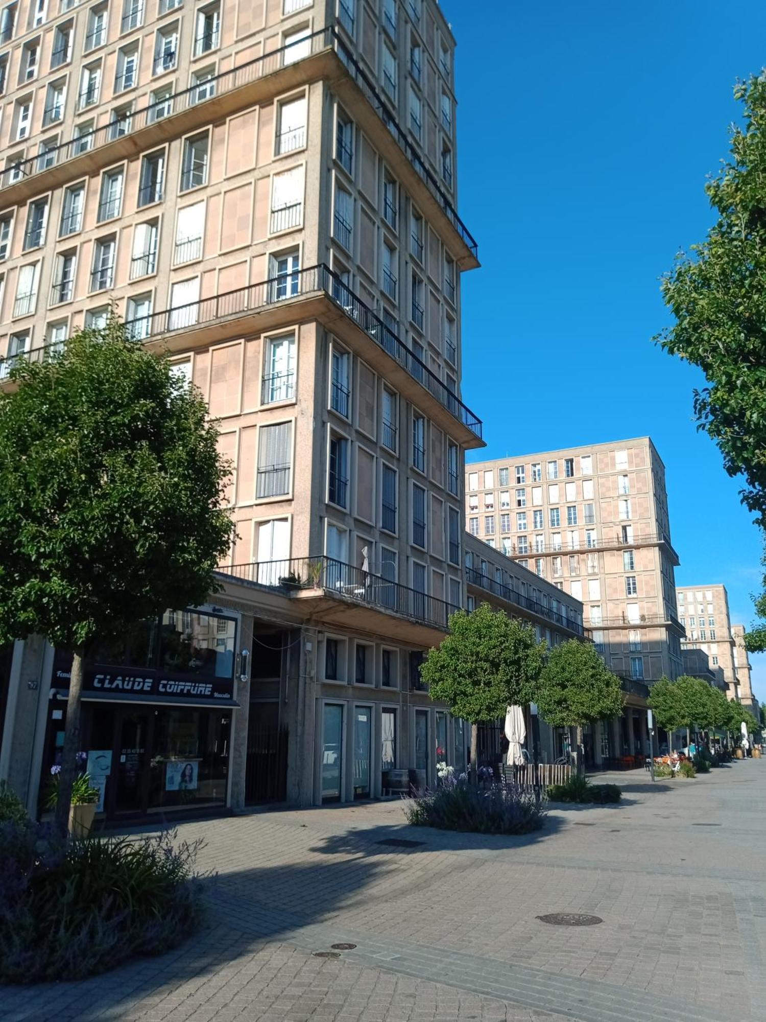 Appartement Perret 105 Rue Victor Hugo, Lumineux, Plein Centre, Parking Prive Arrivee Autonome Tout A Pied Le Havre Dış mekan fotoğraf